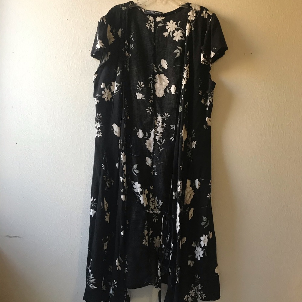 Brandy Melville Black and White Floral Mini Dress